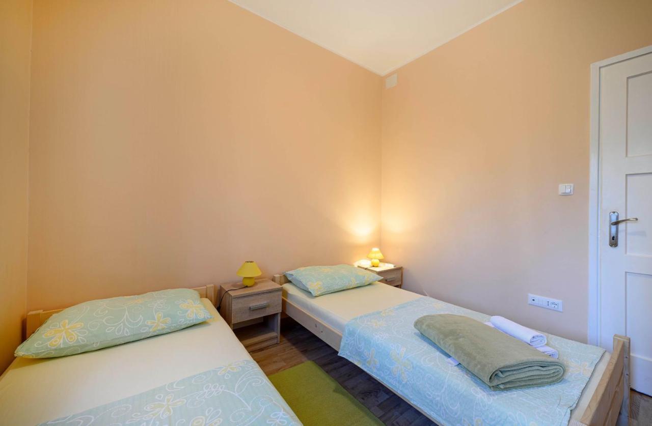 Urban City Center Sibenik Luaran gambar